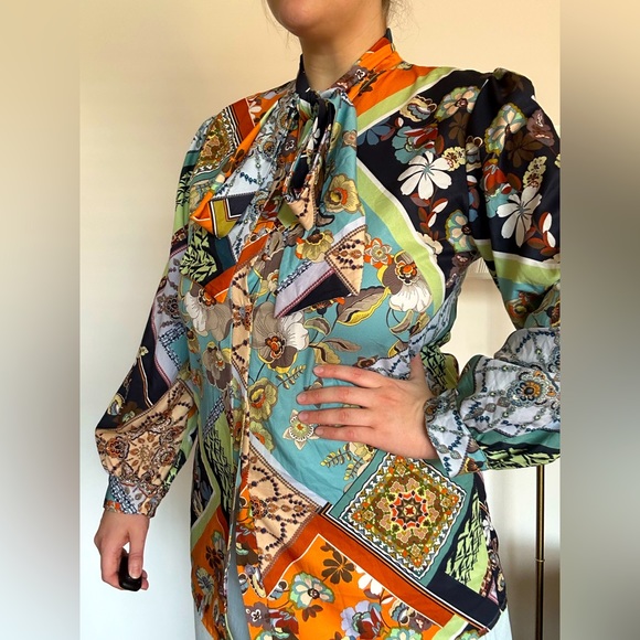 Floral print blouse size M/L / women's shirt - Picture 10 of 16